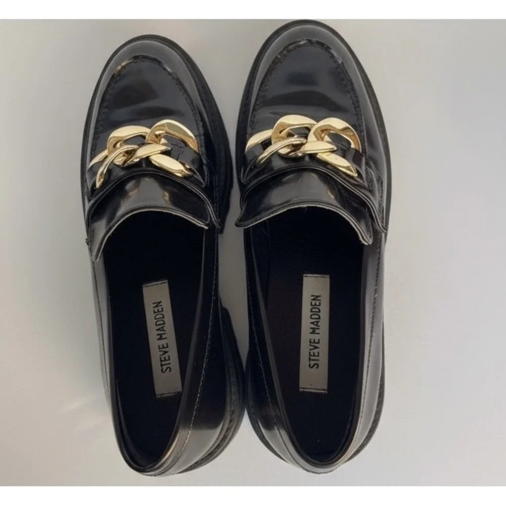 Steve Madden great please